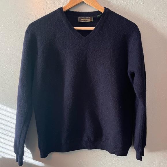 Baby Alpaca Navy Blue Vneck Sweater Size Medium - Picture 1 of 4
